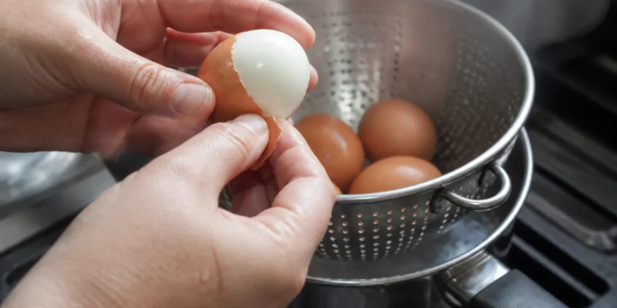 Jeito Prático de Cozinhar Ovo: Gema Perfeita em Minutos